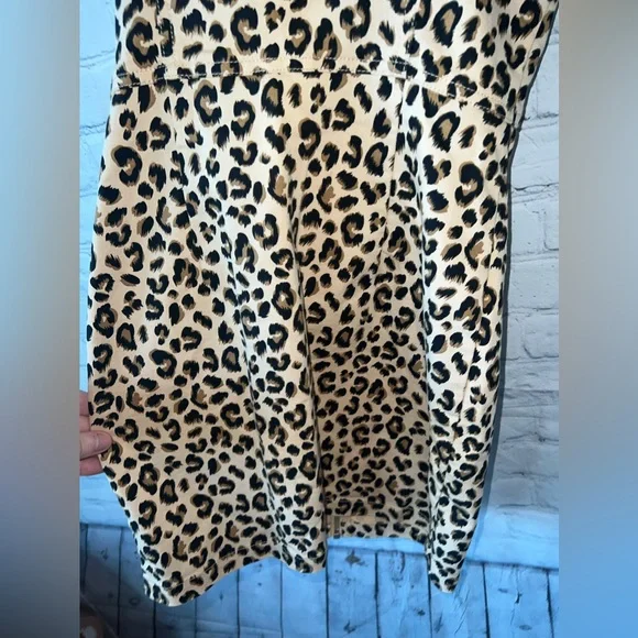 divided tan & black cheetah print zip down sleeveless dress size 4 - Picture 8 of 8